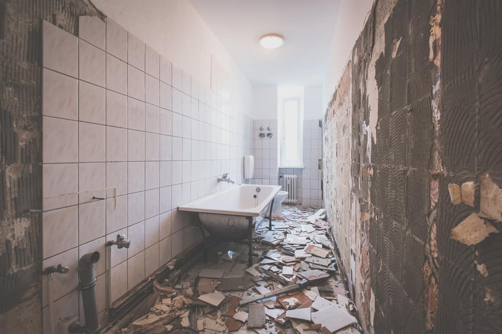 41 Bathroom Remodel Ideas On A Budget, How To Remodel My Bathroom Myself