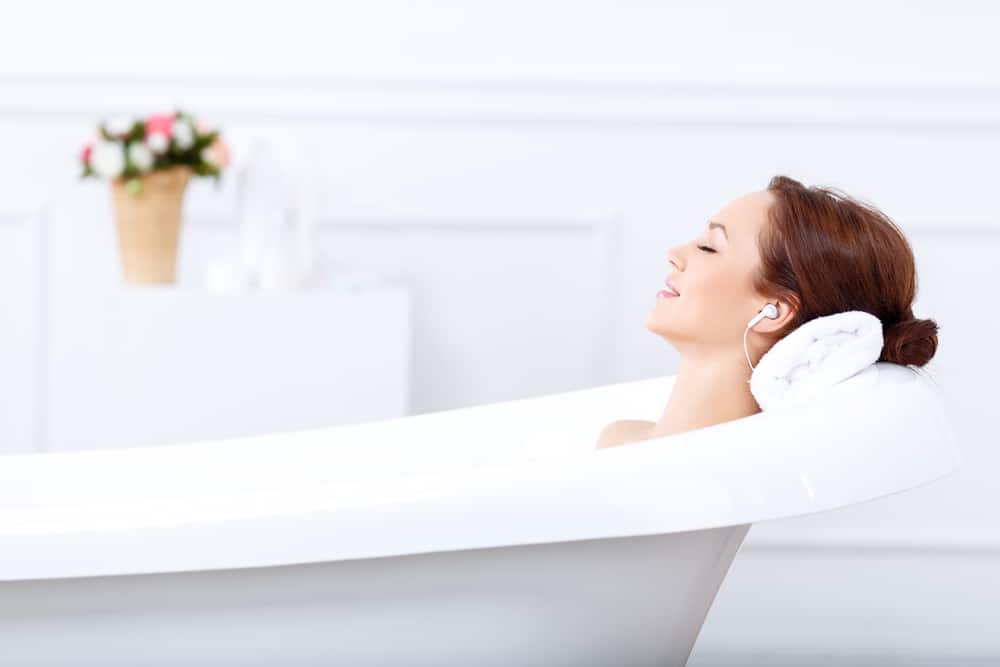 20 Health Benefits of Taking a Bath or Shower