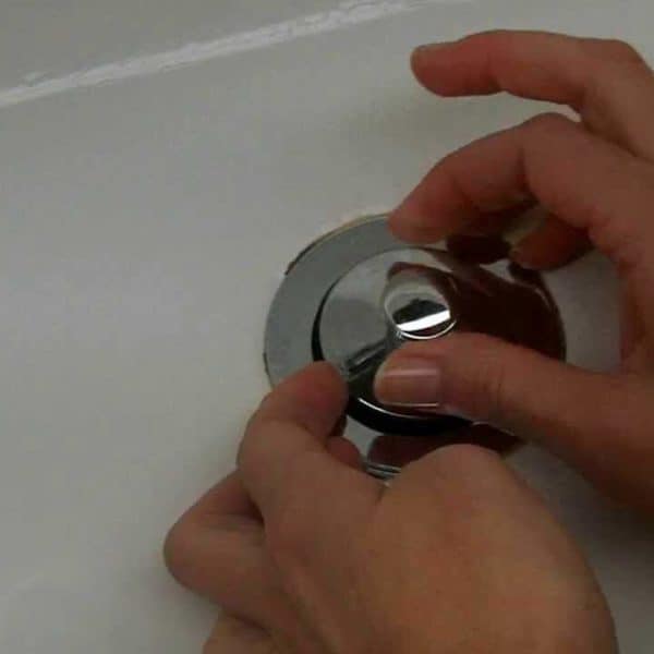 Fix A Leaking Bathtub Faucet, How Do You Take Off A Bathtub Drain Stopper