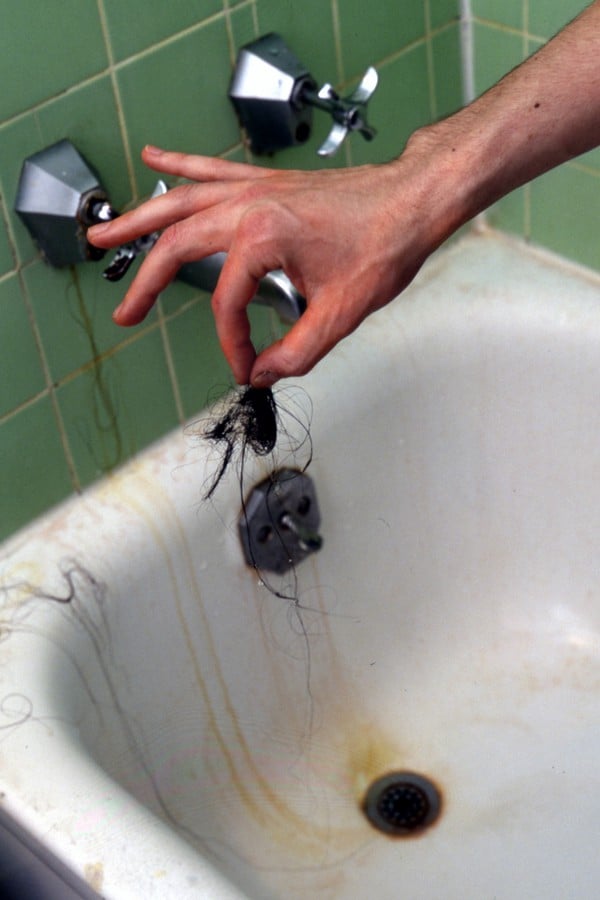 5 Tips To Unclog A Bathtub Drain, How To Clean Hair Out Of A Bathtub Drain