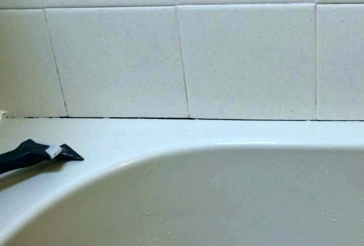 caulk bathtub