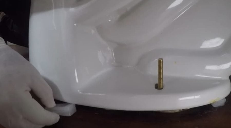 5 Easy Steps To Fix A Wobbly Toilet