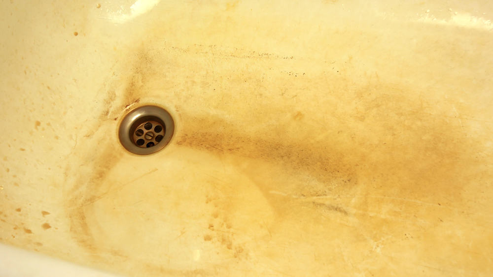 11 Tips To Clean Fiberglass Shower, How To Clean An Old Stained Fiberglass Bathtub