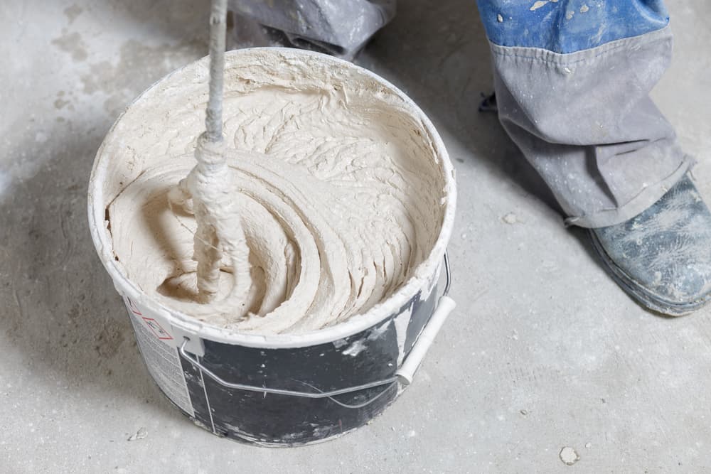 Mix your grout to the right consistency