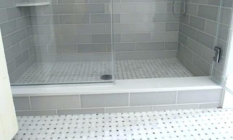 how to to Build a Shower Curb