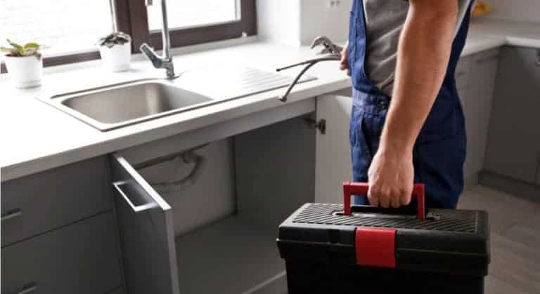 10 Easy Steps to Replace a Kitchen Sink