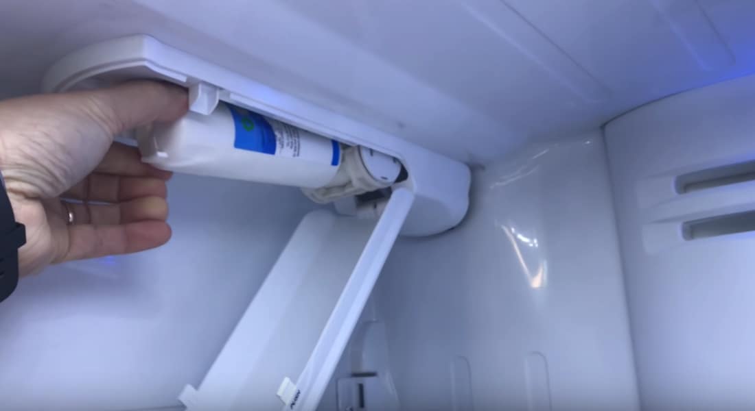 5 Easy Steps to Change Refrigerator Water Filter