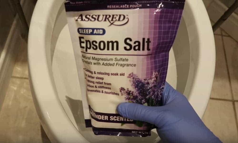 How to Unclog a Toilet With Salt