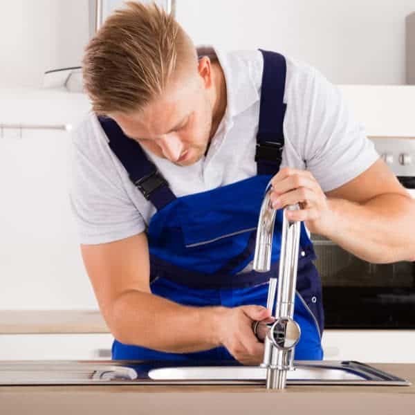 Kitchen Sink Faucets Repair and Replacements