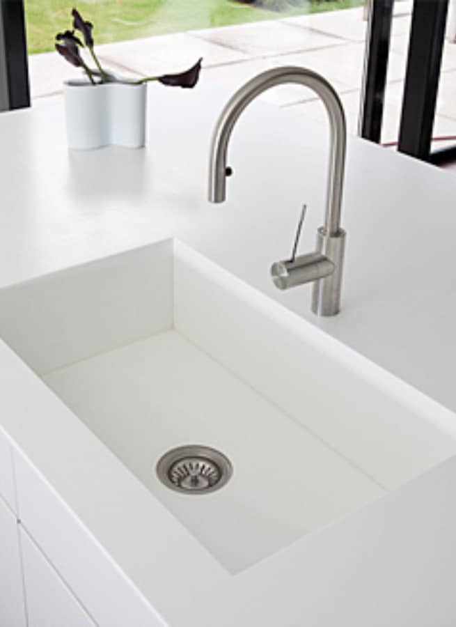 Kitchen Sinks Made of Solid Surface