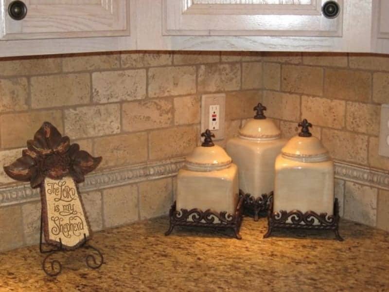 Travertine backsplash tiles