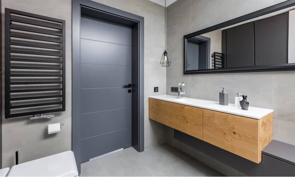 33 Stylish Bathroom Door Ideas