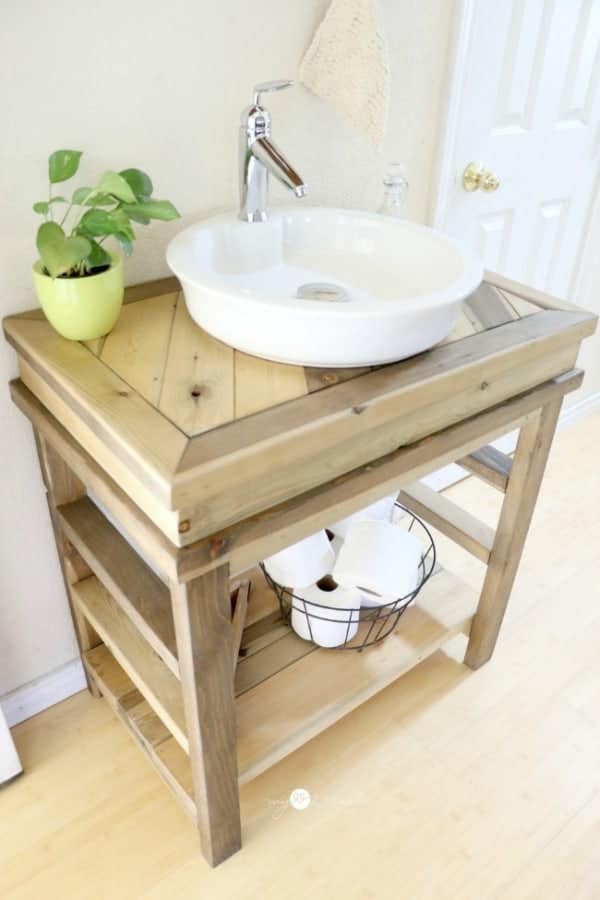 Small Bathroom Vanity