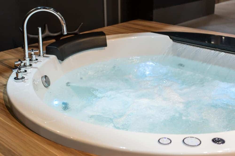 7 Best Whirlpool Tubs Of 2022 Which, 8 Foot Whirlpool Bathtub
