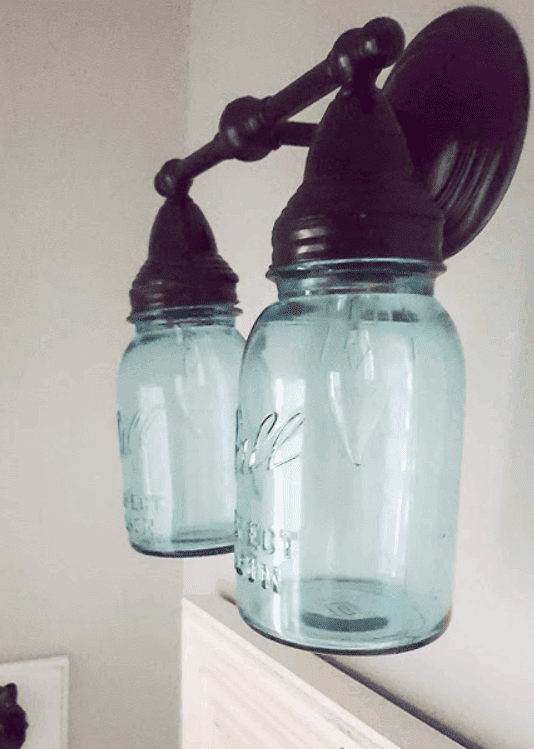 Simple and Inexpensive Light Fixture Makeover Using Mason Jars