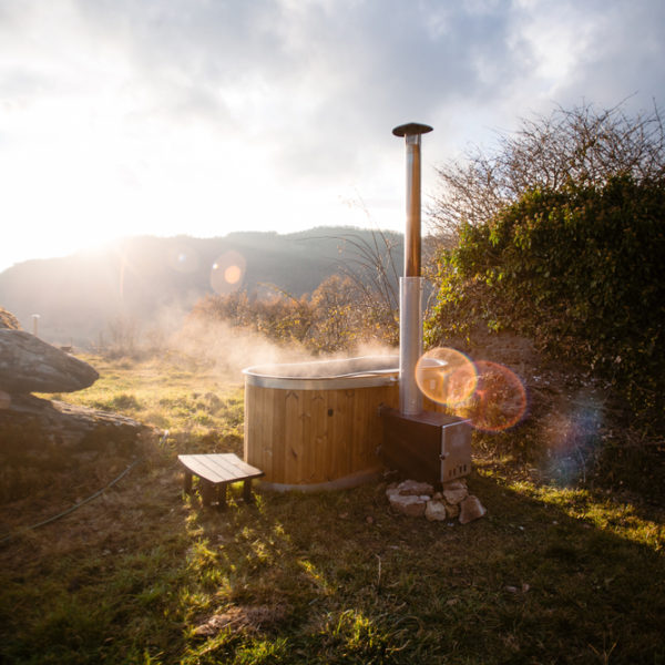 17 Homemade Wood-Fired Hot Tub Plans