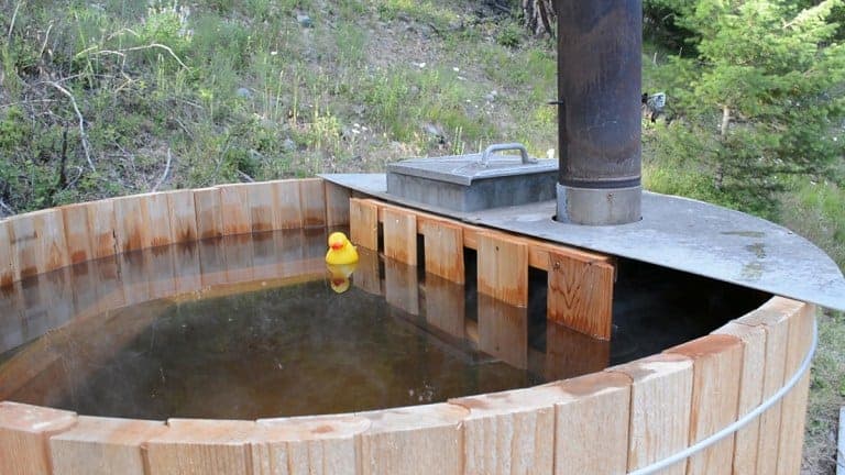 Build a Rustic Cedar Hot Tub for Under $1,000 – Make