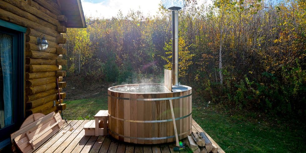 How to Build a Wood-Fired Hot Tub – Popularmechanics.com