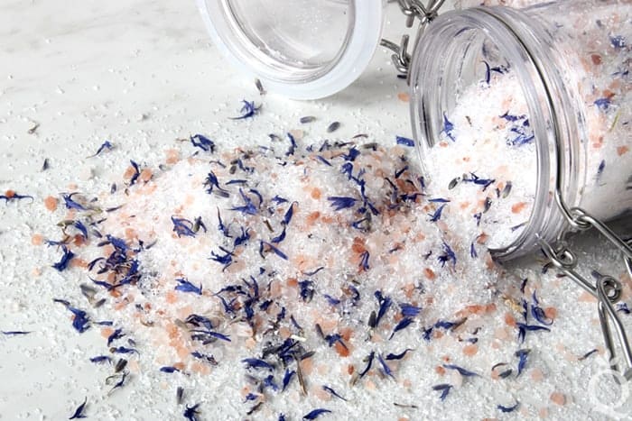 Luxurious Lavender DIY Bath Salt