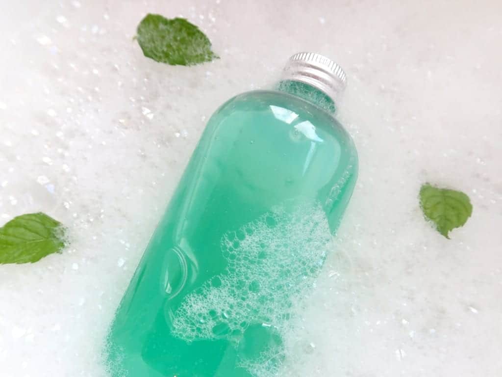 Savvy Home Minty DIY Bubble Bath