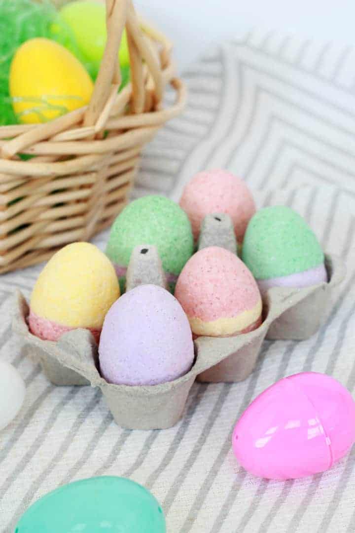 Easter Egg Bath Bomb Molds (DIY)