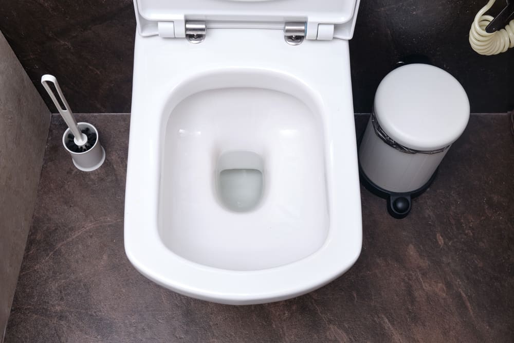 How to Clean Siphon Jet Hole in Bottom of a Toilet?